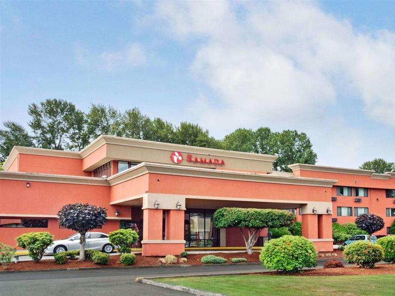 מלון Ramada By Wyndham Tukwila Southcenter מראה חיצוני תמונה