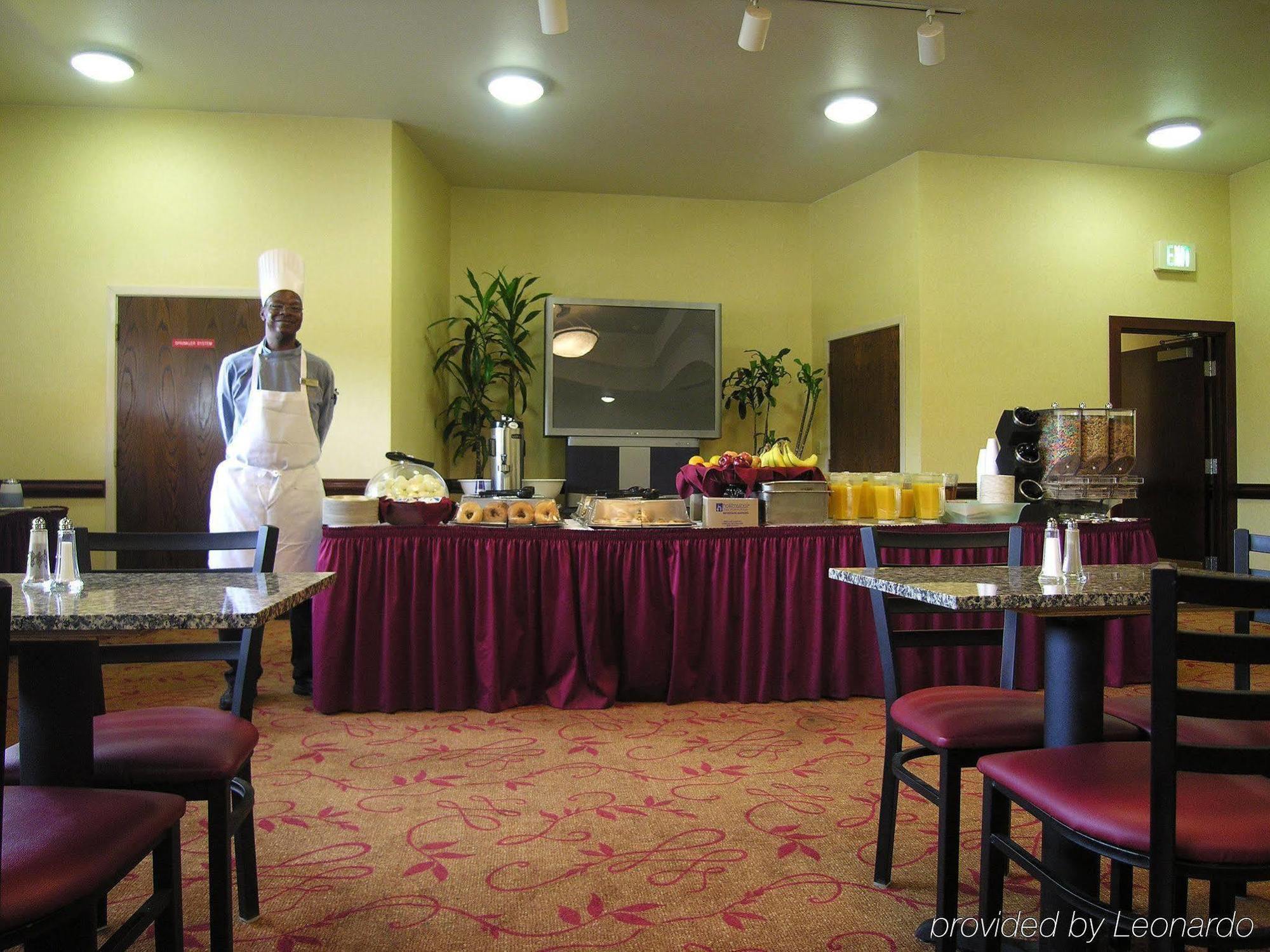 מלון Ramada By Wyndham Tukwila Southcenter מסעדה תמונה